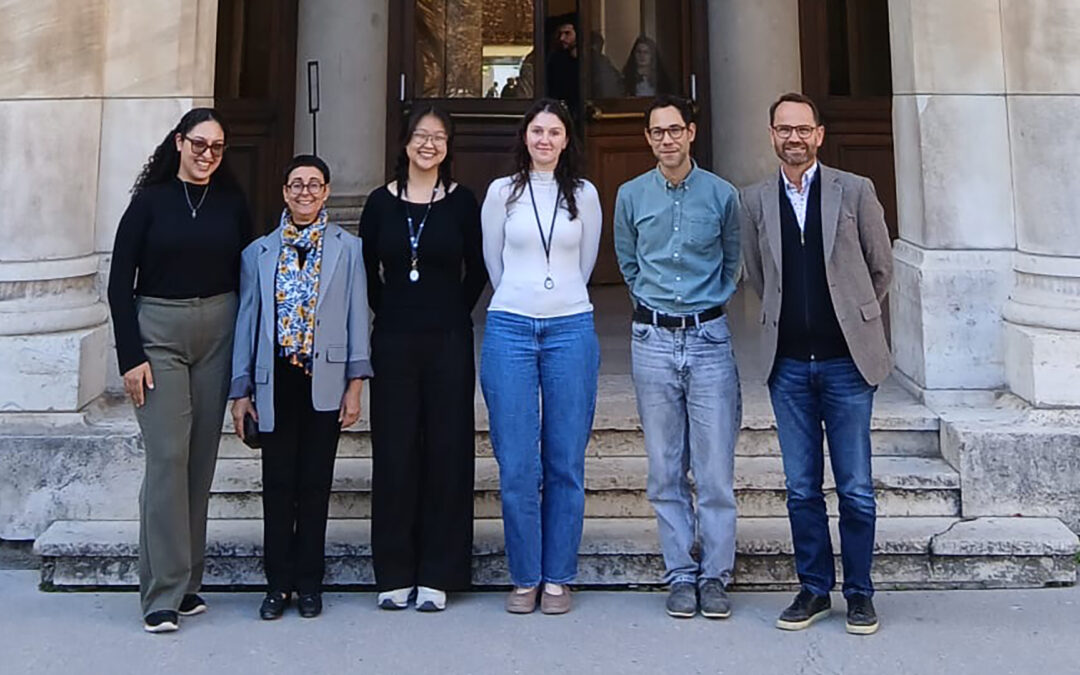 Paris et Toronto resserrent leurs liens en pharmacie
